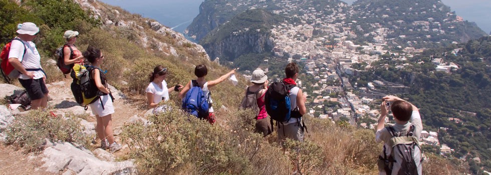 Guide de randonnée en Campanie, région de Naples.